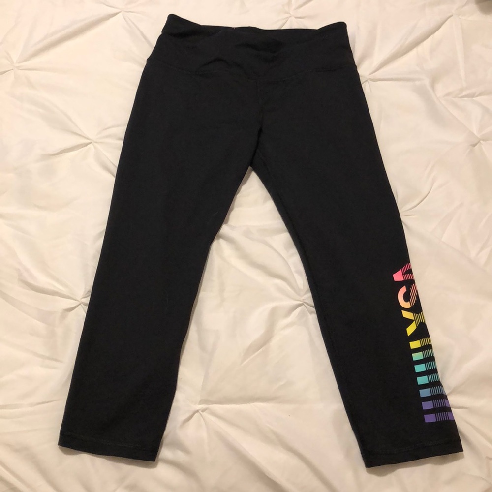 Victoria’s Secret workout leggings